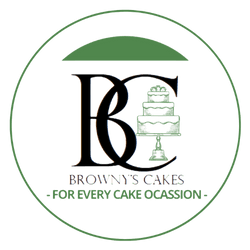 Browny’s Cakes logo – sierlijke 'BC'-letters met een meerlaagse taartillustratie, groene accenten en de slogan 'For Every Cake Occasion'. Specialist in op maat gemaakte taarten en workshops