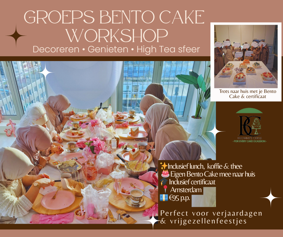 Groeps Bakworkshop Bento Cake decoreren in Amsterdam waarbij deelnemers hun eigen Bento Cake decoreren tijdens een high tea, inclusief lunch, certificaat en taart om mee naar huis te nemen.